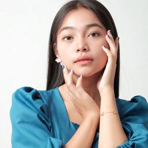 通薏冉